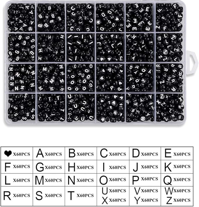 Cajita con 1500 piexas cuentas alfabeto color negro