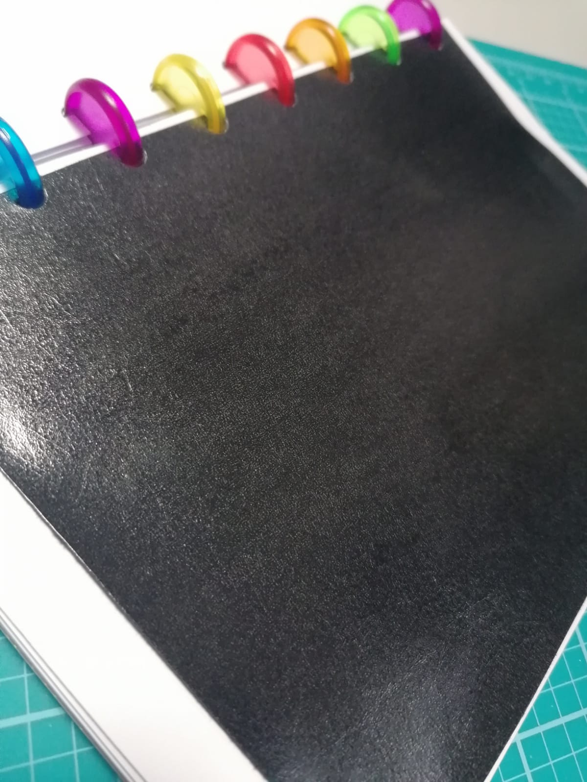 Laminante Holográfico Imitación Cuero 32cms ancho