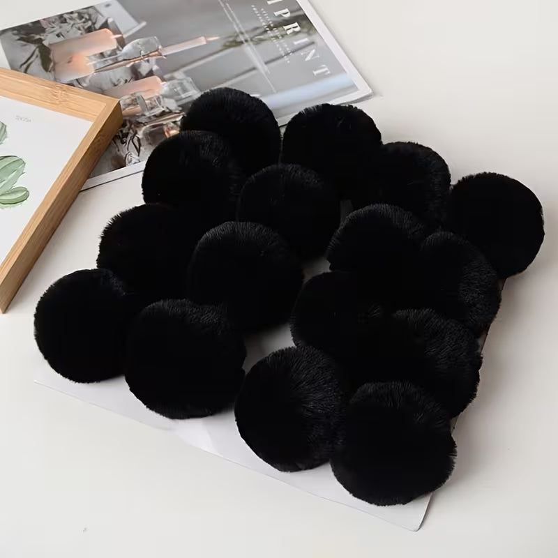 Pompones Peluditos 8cms