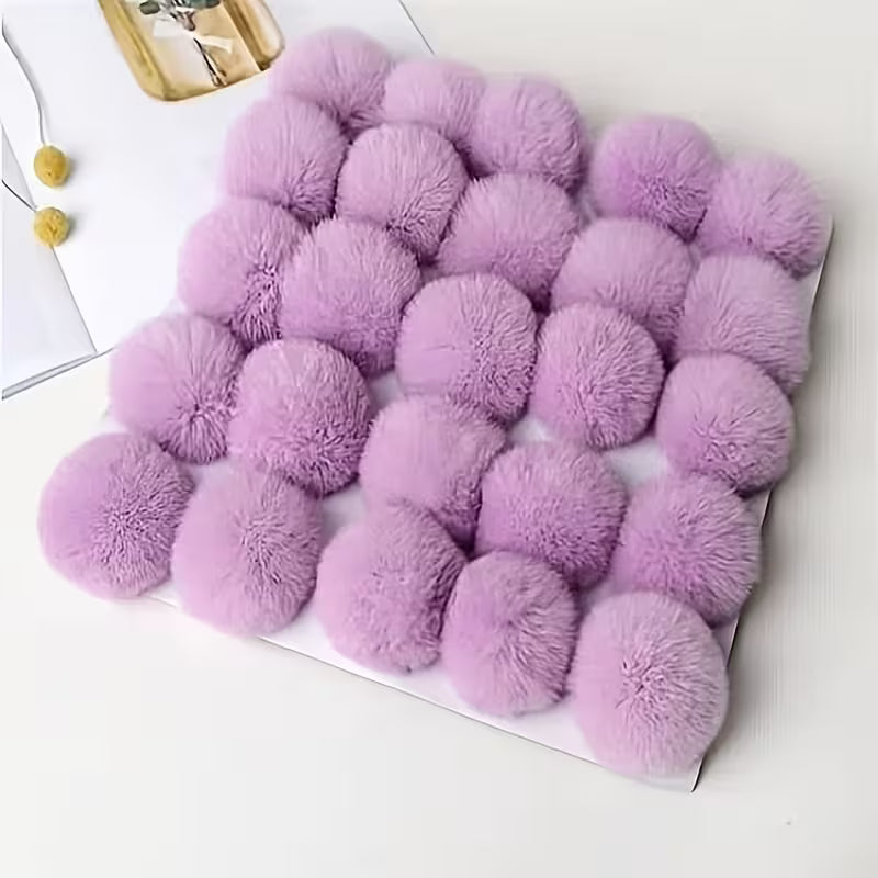 Pompones Peluditos 8cms