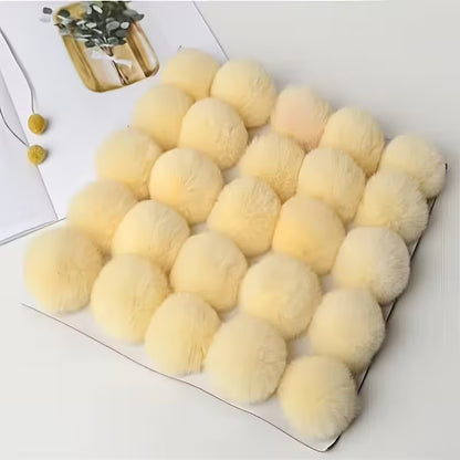 Pompones Peluditos 8cms