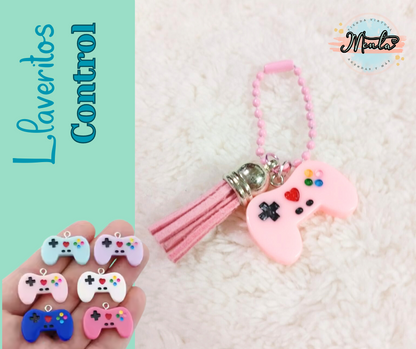 4 x 2 Llaveros Control Videojuegos
