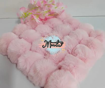 Pompones 6cms con agarre para llavero