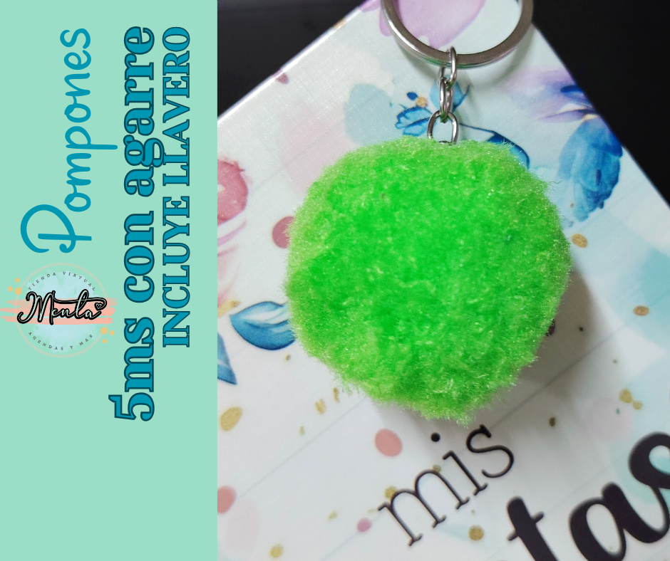 Pompon con Llavero 5cms