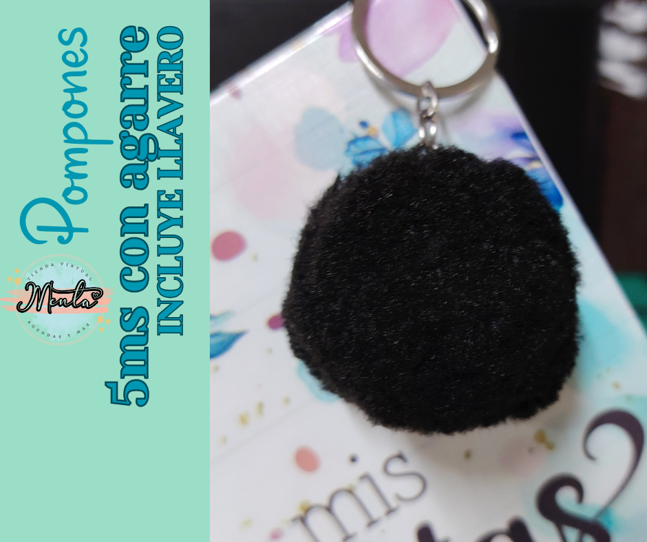 Pompon con Llavero 5cms