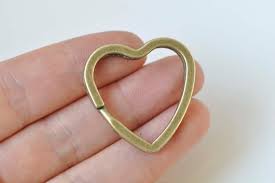 Lote 40 llaveros metálicos surtidos