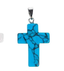 Piedra en forma de cruz Cuarzo. Incluye collar negro.